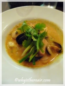 Thai style seafood broth with red curry, lemon grass and coriander